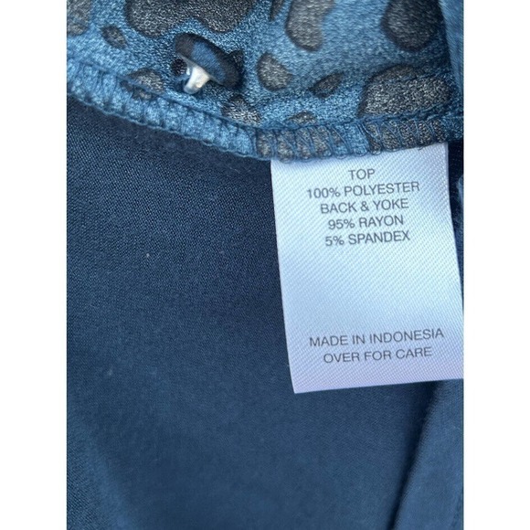 Fortune and Ivy Pullover Top Shirt Short Sleeve Blue Polka Dot Print Size M - Picture 4 of 4